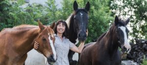 Ursula Schuster mit ihren Pferden